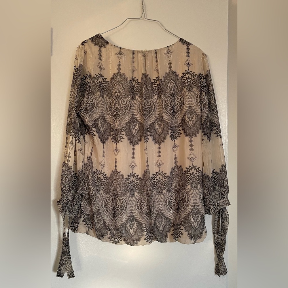 Blouse for women - Picture 3 of 3
